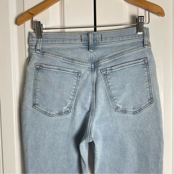 Abercrombie & Fitch Flare Ultra High Rise Jeans Women’s 6 | 28 Blue Light Wash - Picture 6 of 10